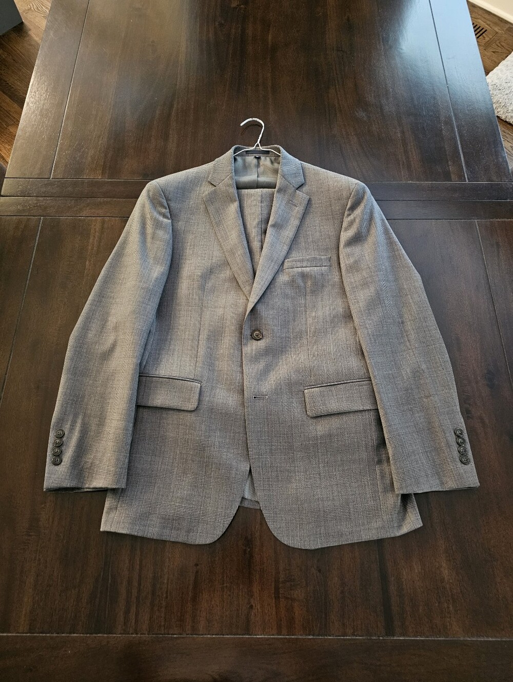 Jos.A.Bank Tailored Fit Glen Plaid 1905 Suit Size 38R